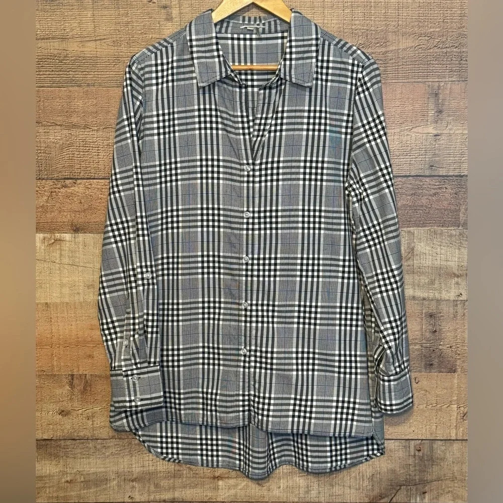 Tyler Boe Windsor Plaid Black White Button Down Women’s size Large Business Work